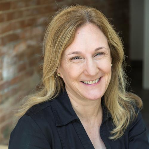 Lynn Meyers Headshot Lynn Meyers Headshot